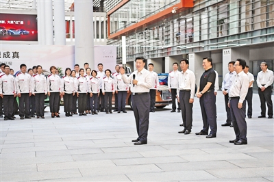 习近平在吉林考察时强调：坚持新发展理念深入实施东北振兴战略 加快推动新时代吉林全面振兴全方位振兴(图2)