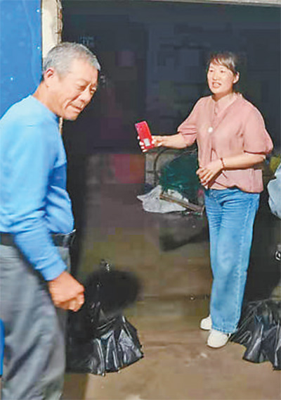 福建宁德霞浦县松山街道古县村党支部书记孙丽美—— 危急关头,冲在最前面(图1)